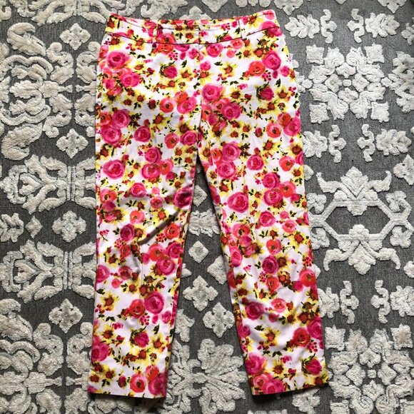 Ann Taylor Pants - Ann Taylor, Size 6P, Floral Print Capris, Colors: White, Shades of Pink, Yellow